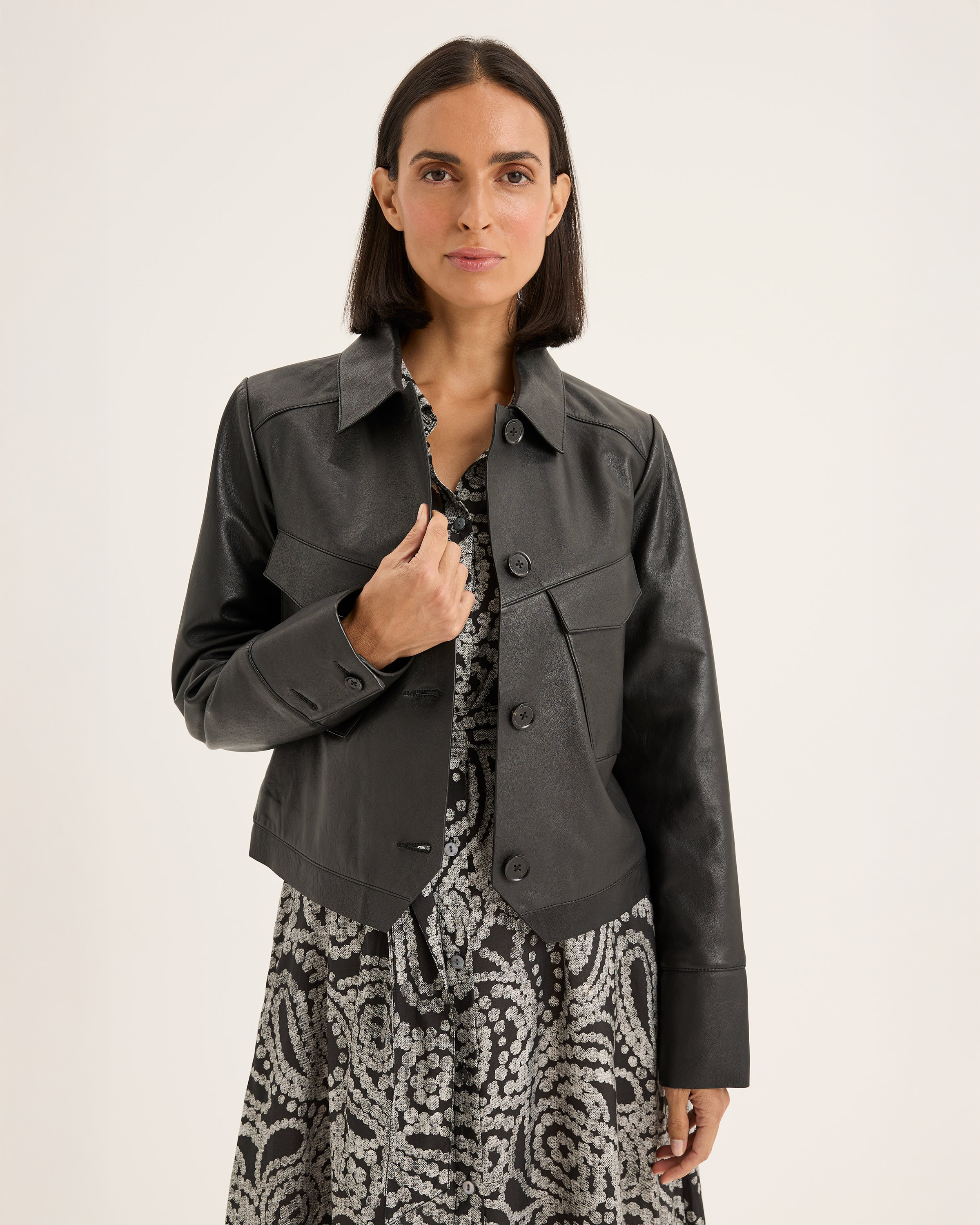 Yarra Trail Raw Hide Jacket | Black