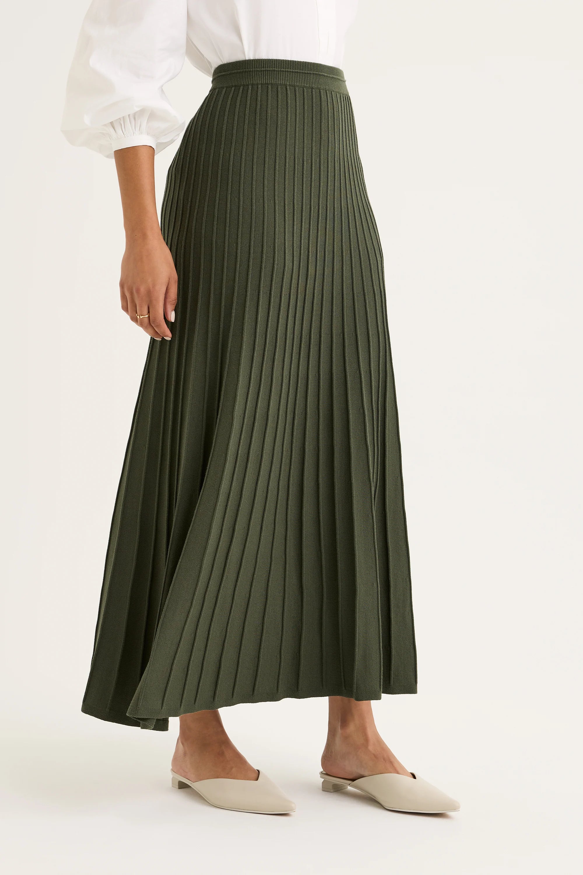 Yarra Trail Cedar Skirt | Khaki