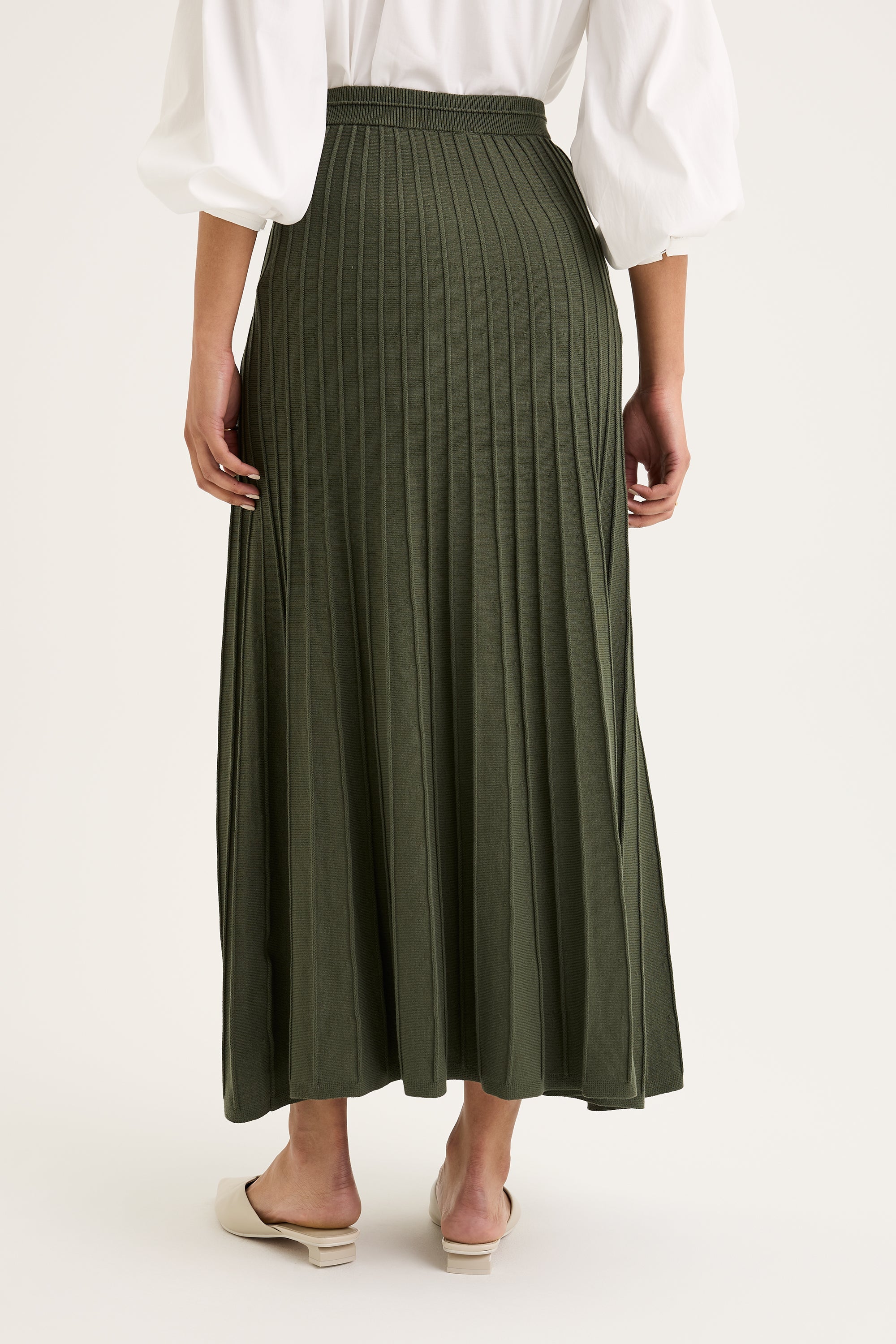 Yarra Trail Cedar Skirt | Khaki