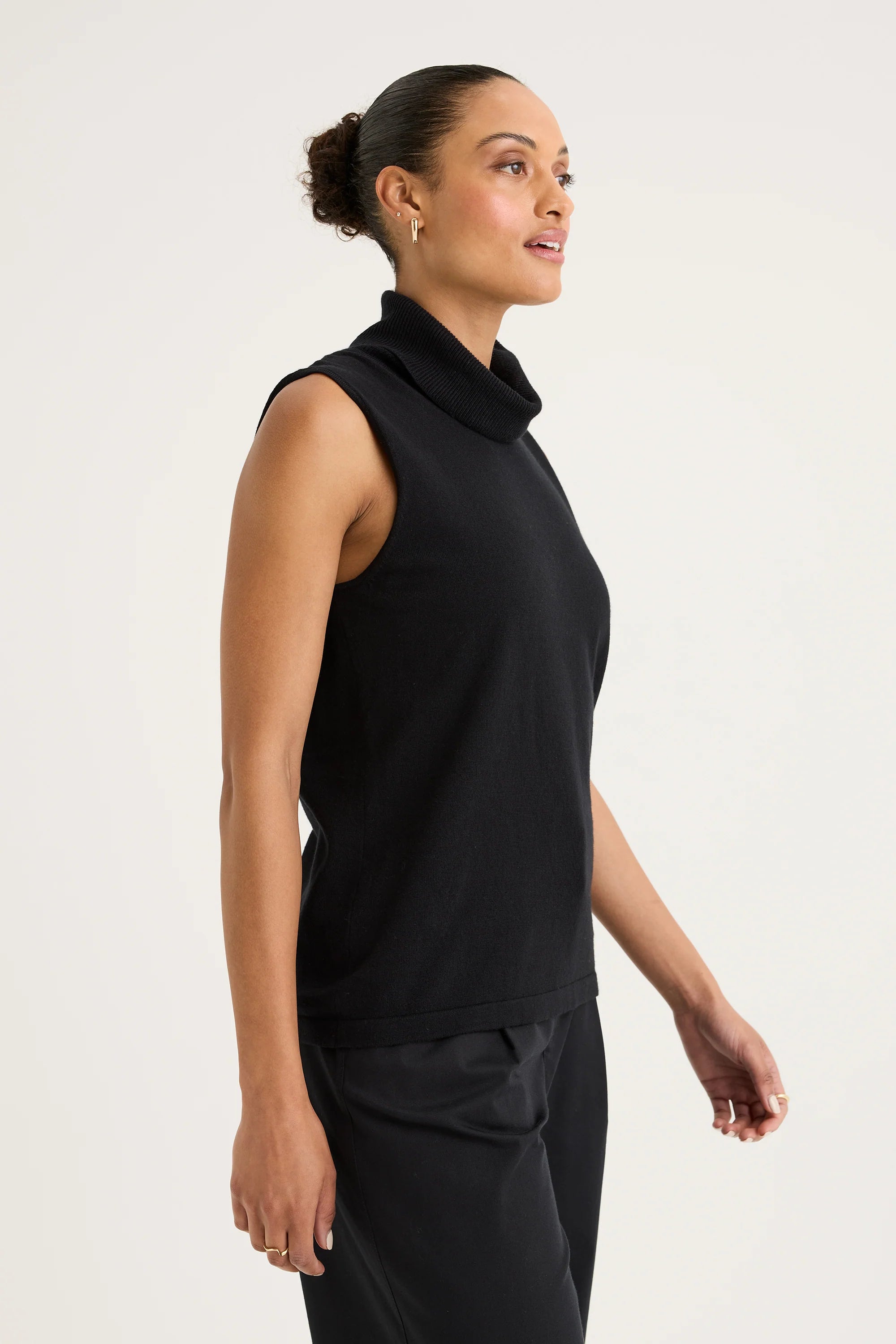 Yarra Trail Tranquil Knit | Black