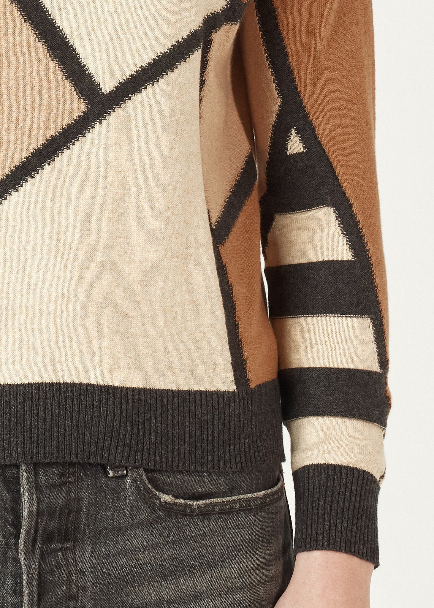 Zaket & Plover Mosaic Intarsia Jumper | Charcoal