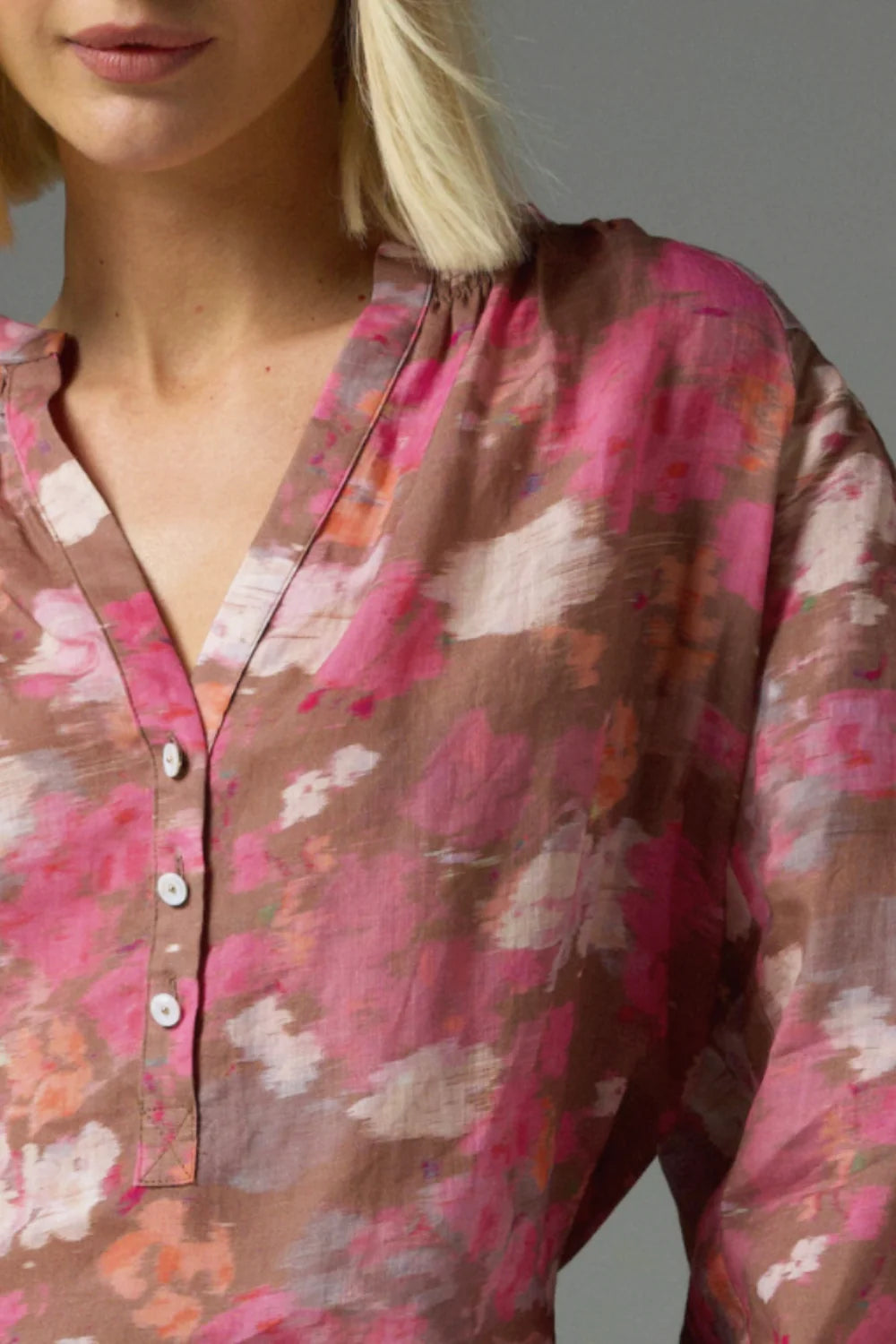 Zoe Kratzmann Stage Top | Blush Blur