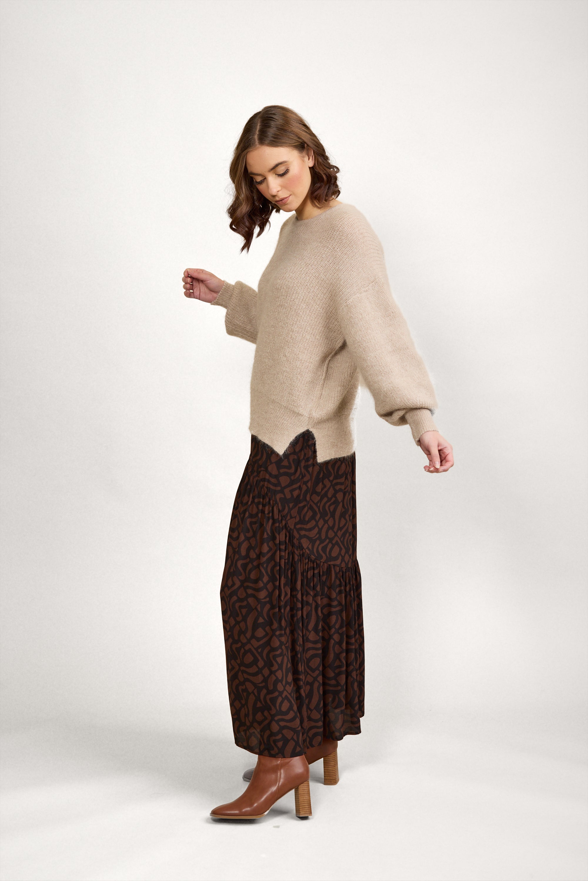 Knewe 2016A Note Sweater | Oatmeal