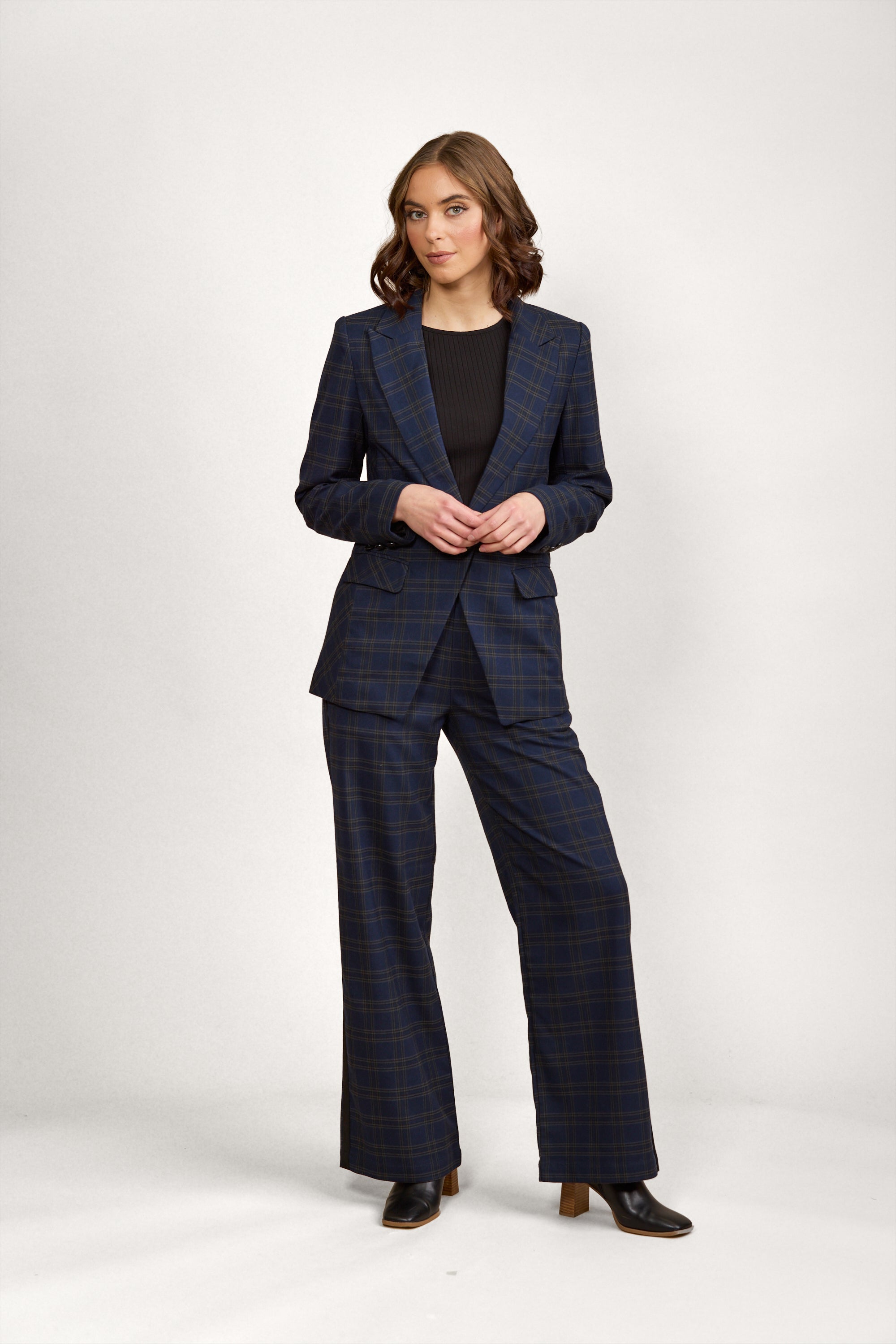 Knewe 6009A Como Blazer | Indie Check