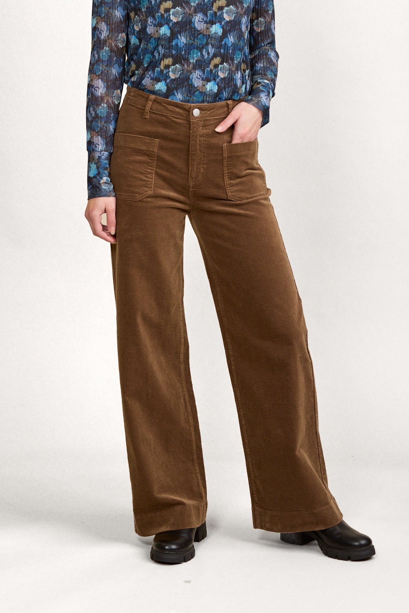 Knewe 7089C Roxie Cord | Tan