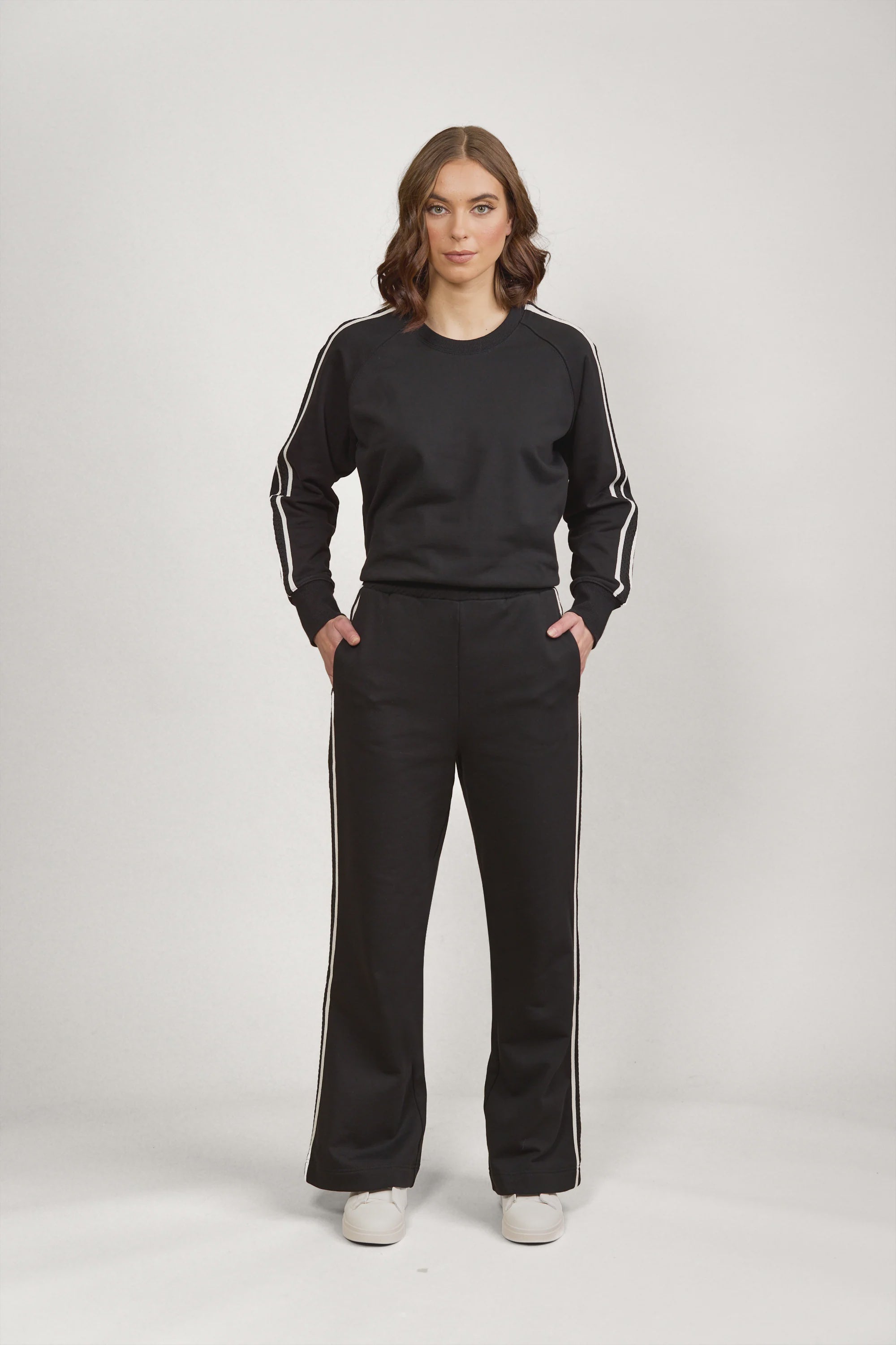 Knewe 7101 Rebel Wide Leg | Black