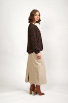 Knewe 5089 Story Top | Mocha