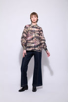 Neris Fly Girl Shirt | Feathers