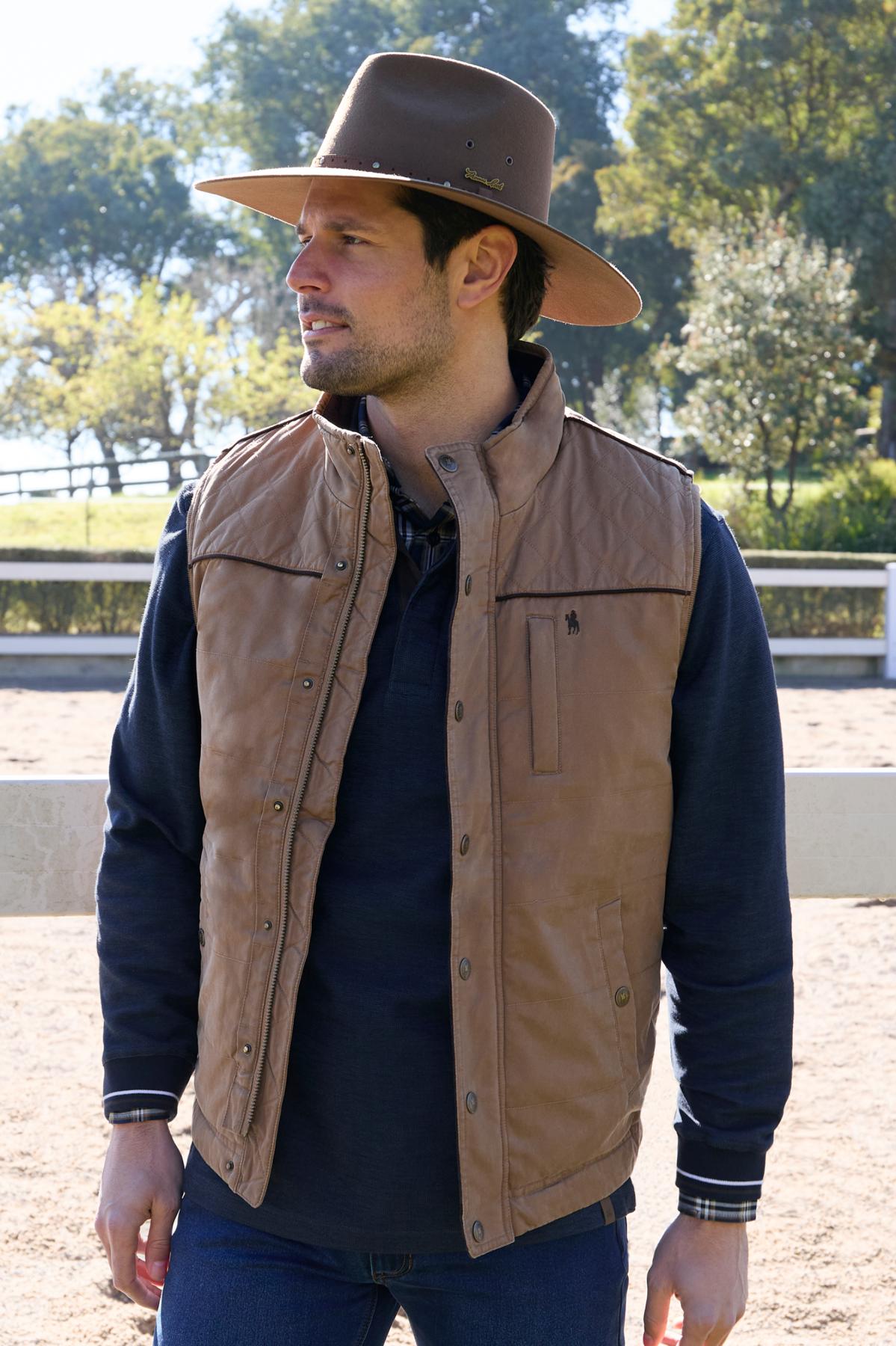 Stan Vest | Camel