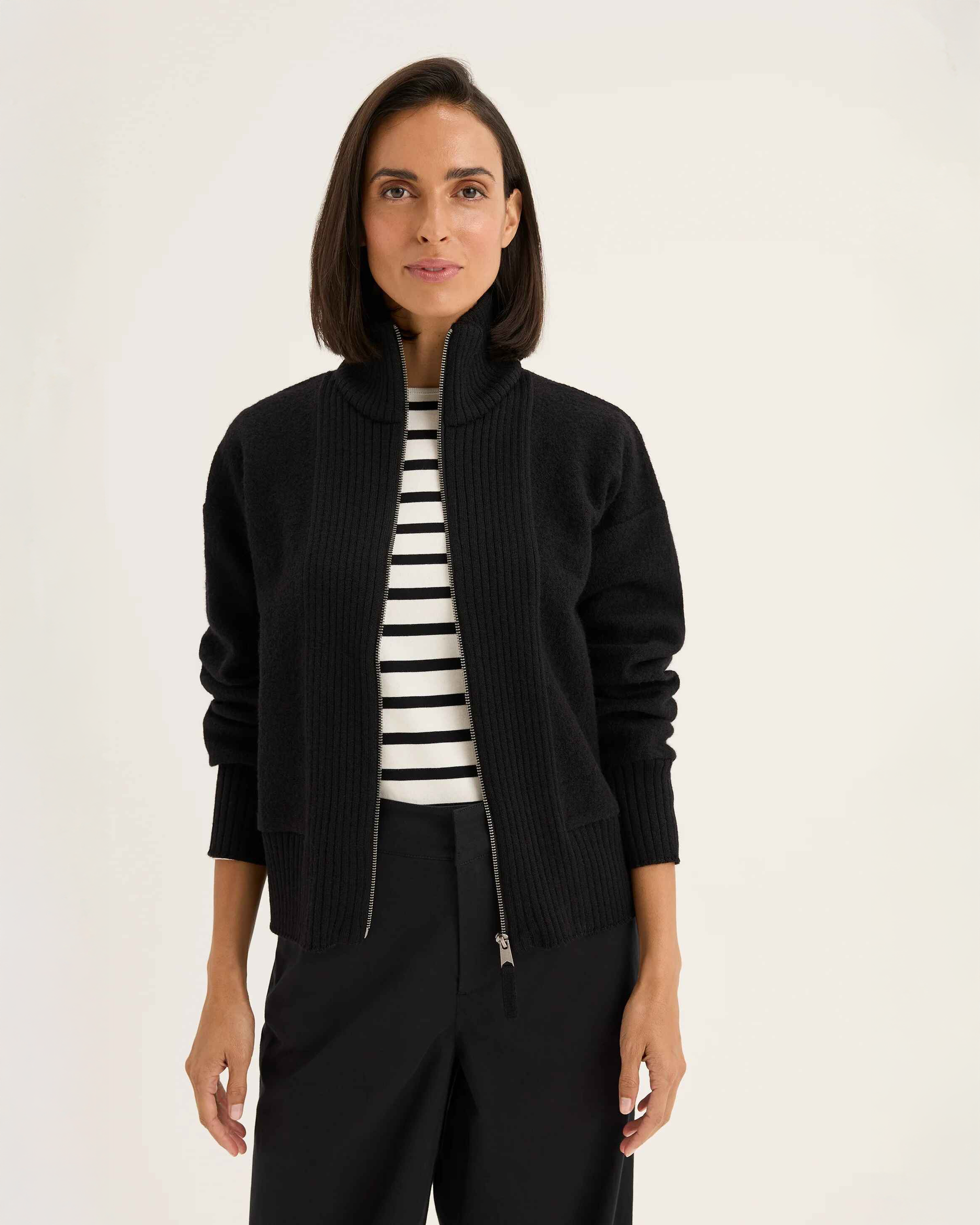 Yarra Trail Ember Jacket | Black