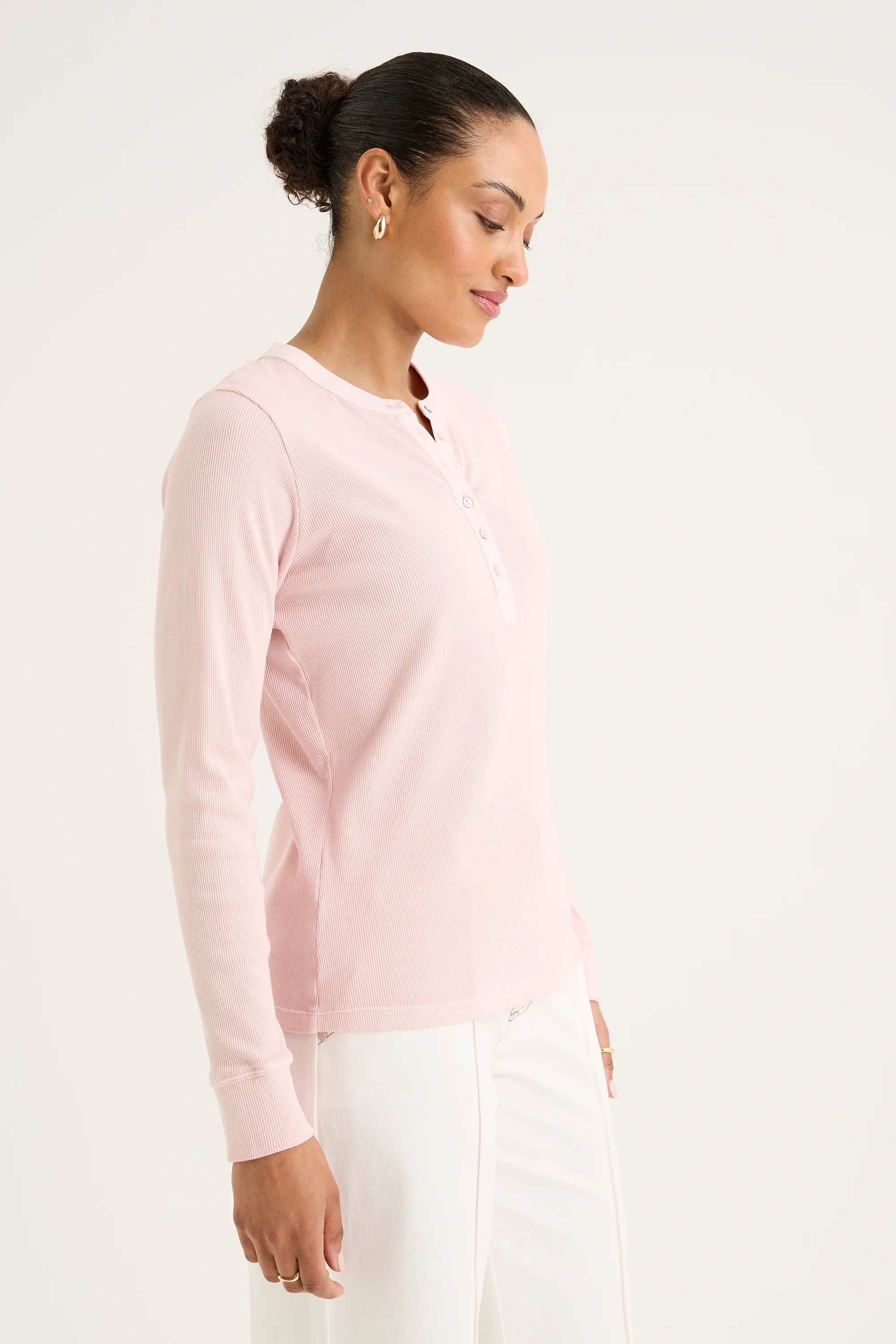 Yarra Trail Mineral Rib Henley | Ice Pink