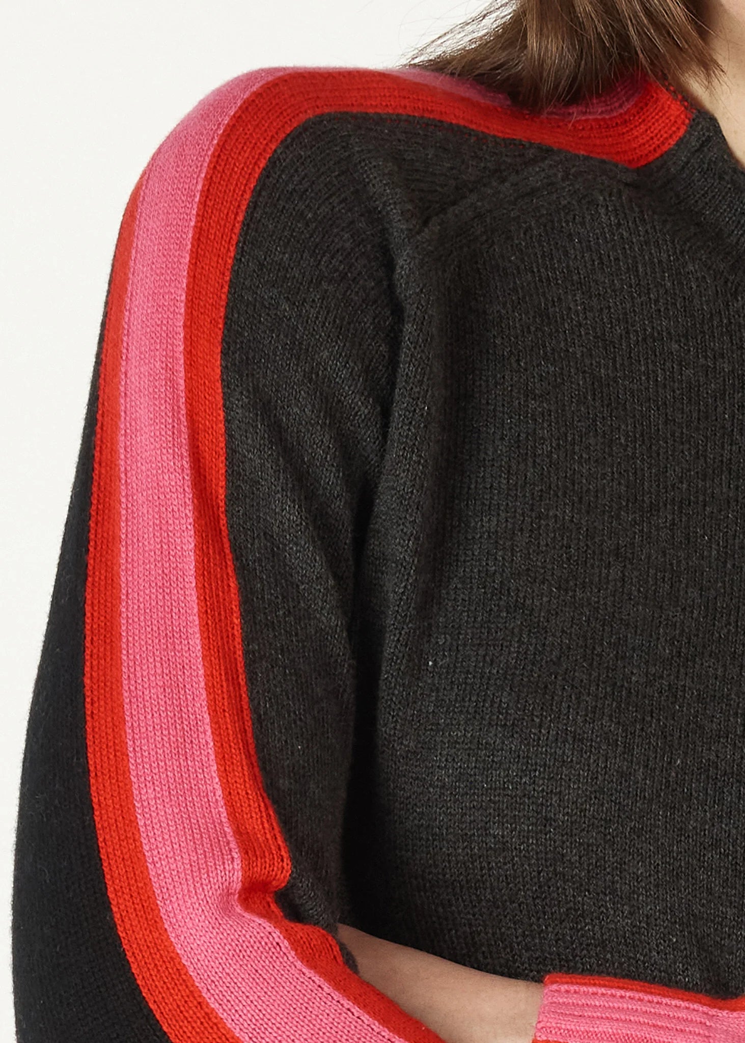 Zaket & Plover Contrast Funnel Neck | Charcoal