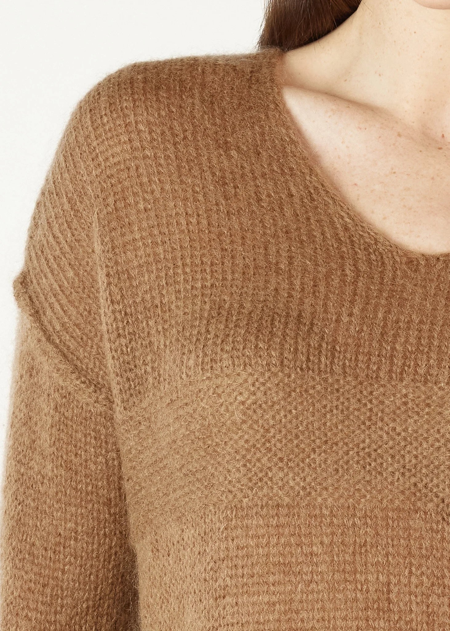Zaket & Plover Mohair V | Caramel