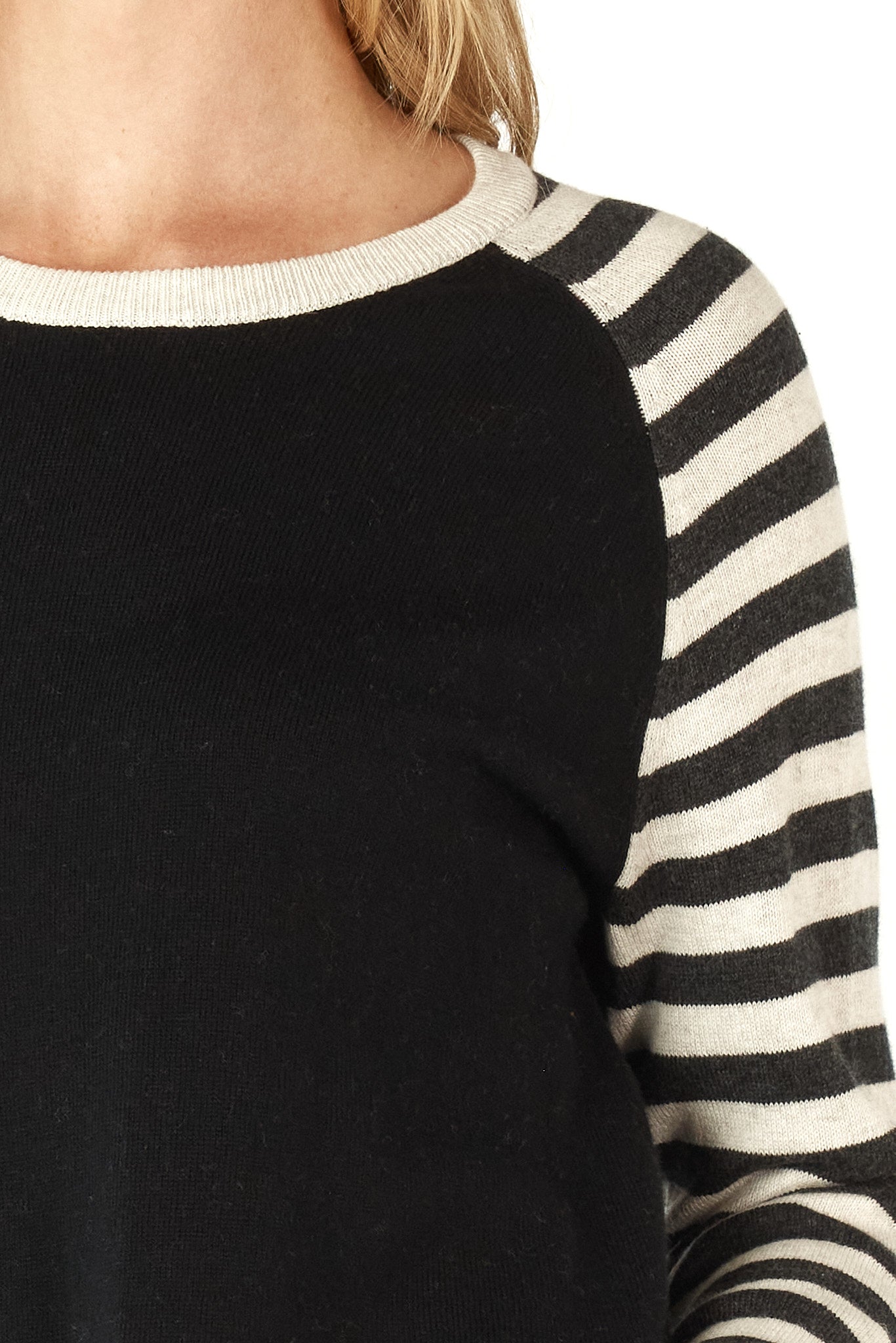 Zaket & Plover Spot+Stripe Crew | Black